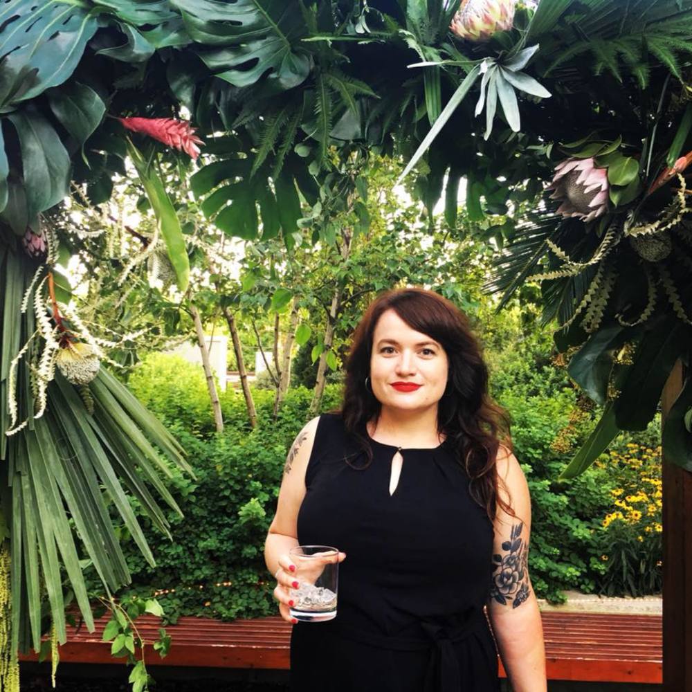 Meet your Posher, Angela